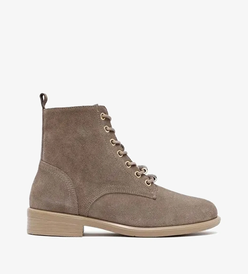 Kadın Bej Bağcıklı Fermuarlı Süet Deri Bot 25WFD420110 - Görsel 1