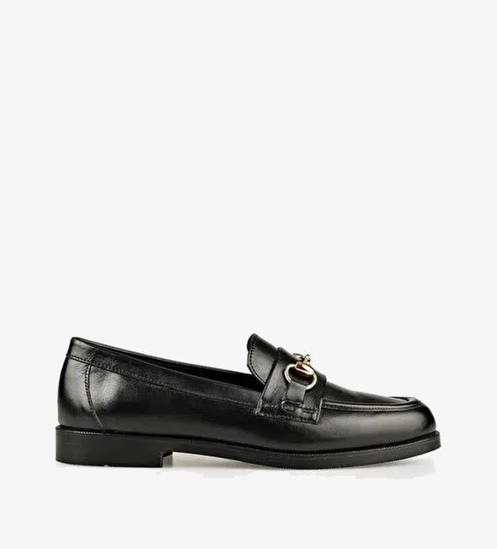 Siyah Deri Kadın Günlük Ayakkabı - Görsel 1