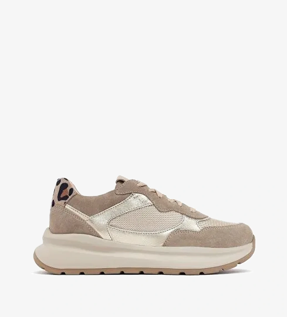 Kadın Bej Bağcıklı Kalın Tabanlı Deri Sneaker 25AFD221014 - Görsel 1