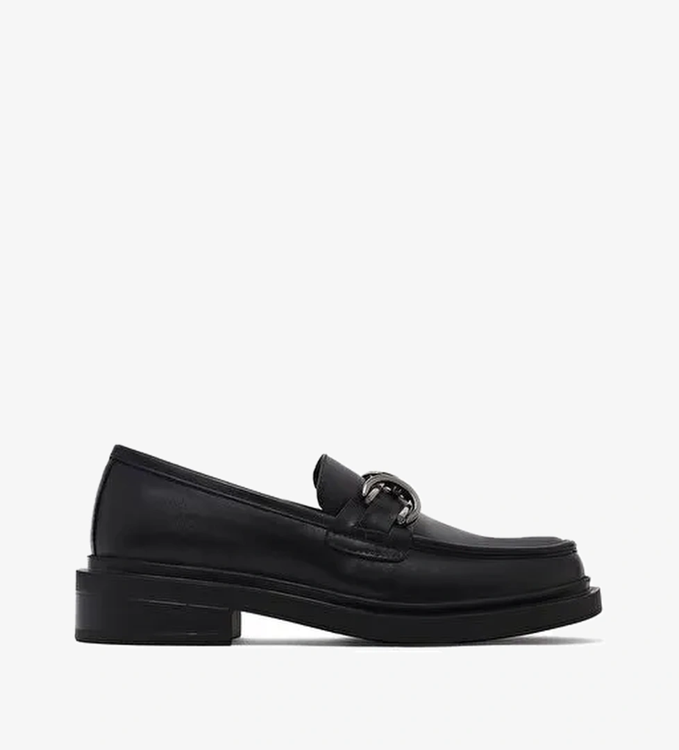 Kadın Siyah Tokalı Deri Maskülen Loafer 25AFD183818 - Görsel 1