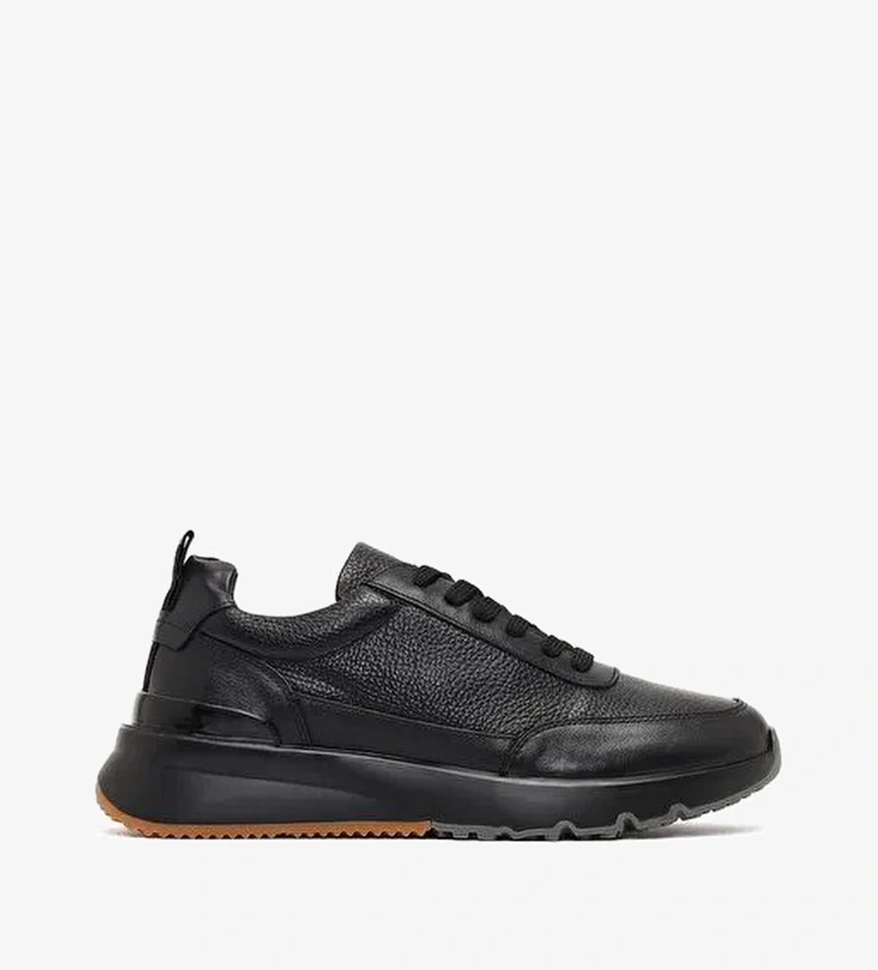 Erkek Siyah Bağcıklı Kalın Tabanlı Deri Sneaker 25WFD611714 - Görsel 1