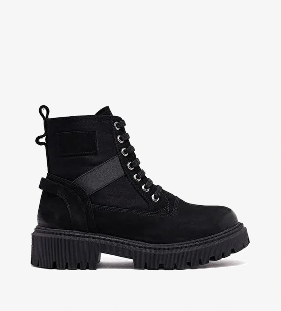 Kadın Siyah Fermuarlı Deri Postal Bot 25WFD413114 - Görsel 1