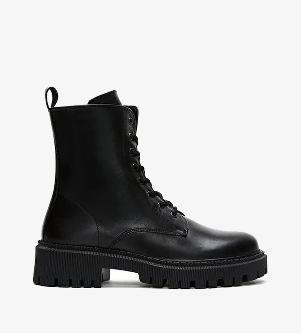 Kadın Siyah Fermuarlı Deri Postal Bot 25WFD510218 - Görsel 1