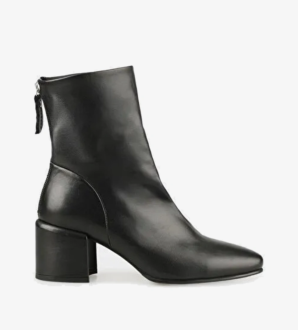 Siyah Deri Kadın Klasik Bot - Görsel 1