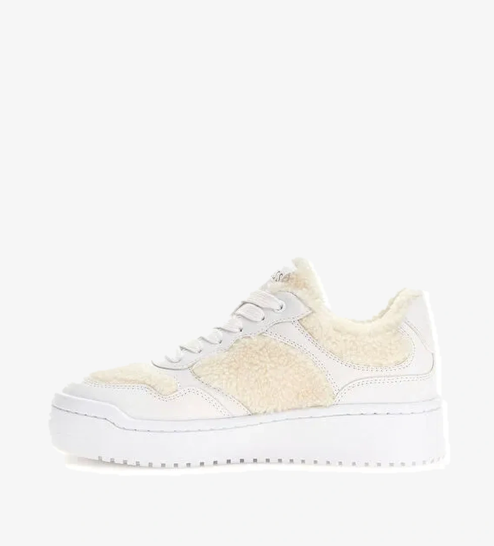 Guess Guess Beyaz Kadın Sneaker FLFM10FAB12-WHITE model görseli