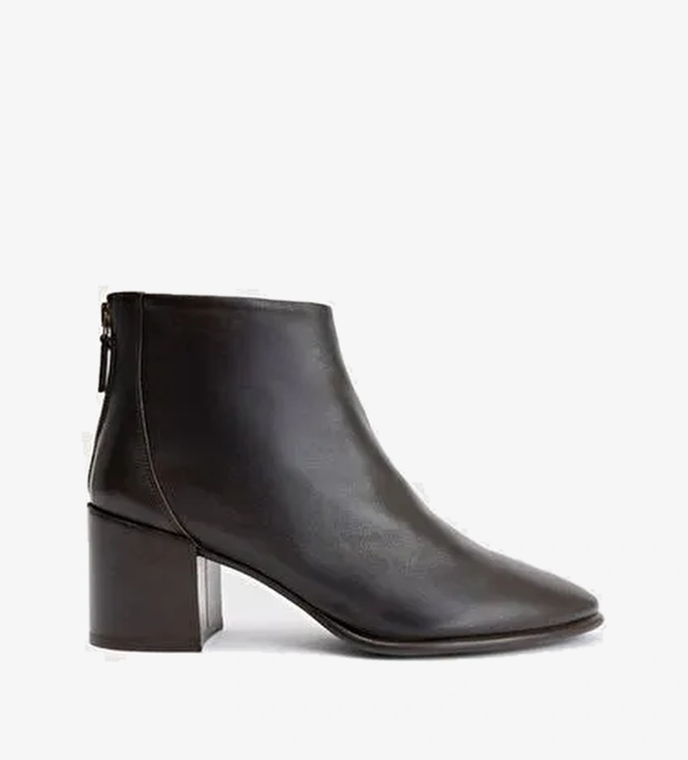 Yuvarlak Burunlu Topuklu Bot - Görsel 1