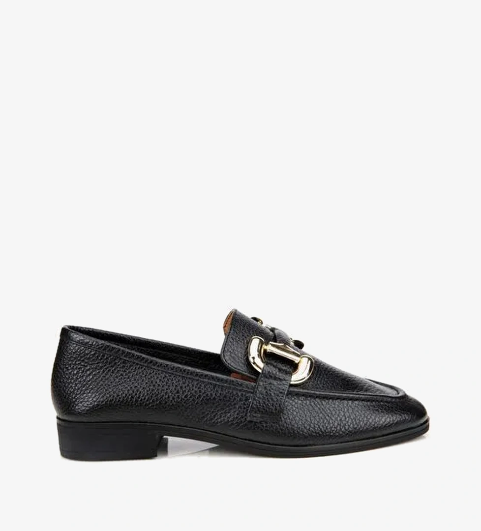 Kadın Deri Siyah Tokalı Klasik Loafer 01AYH312390A100 - Görsel 1