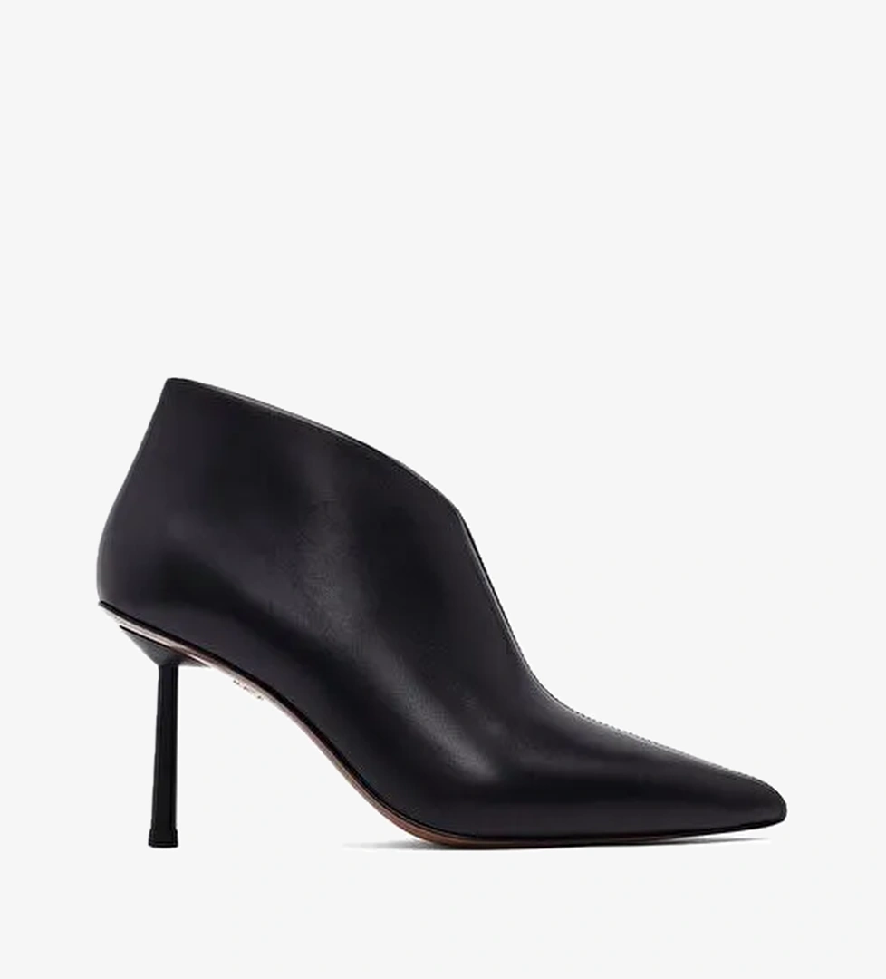 Kadın Siyah Fermuarlı İnce Topuklu Deri Bot 25AFD101018 - Görsel 1