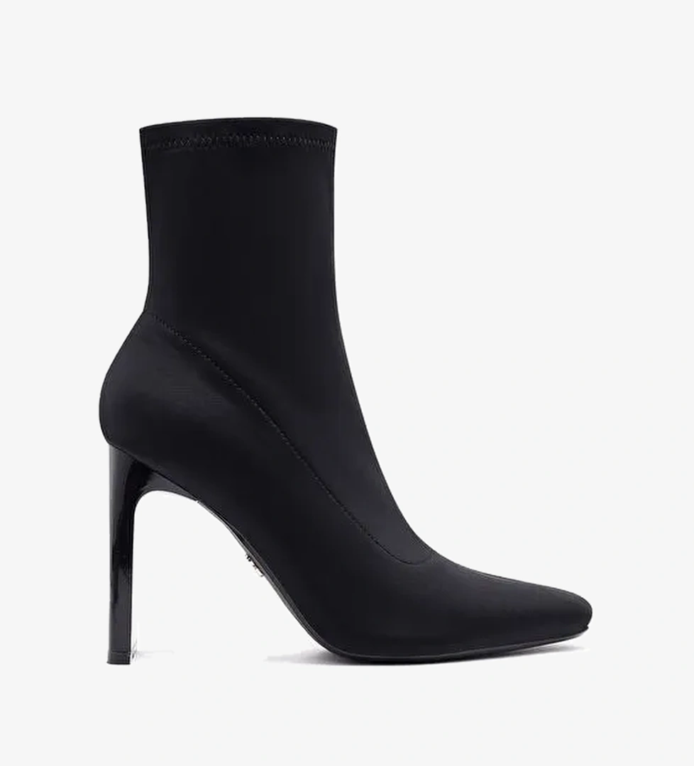 Kadın Siyah Fermuarlı Yüksek Kalın Topuklu Kumaş Bot 25AFD44046F - Görsel 1