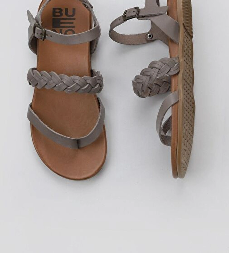 Bueno Shoes Gri Deri Kadın Parmak Arası Sandalet 01wu4201 - Görsel 1