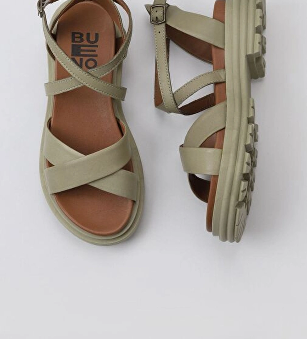 Bueno Shoes Haki Deri Kadın Dolgu Topuklu Sandalet 01wy8305 - Görsel 1