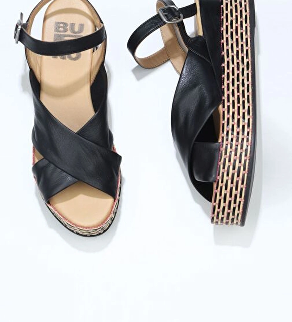 Bueno Shoes Siyah Deri Kadın Dolgu Topuklu Espadril Sandalet 01wq5901 - Görsel 1