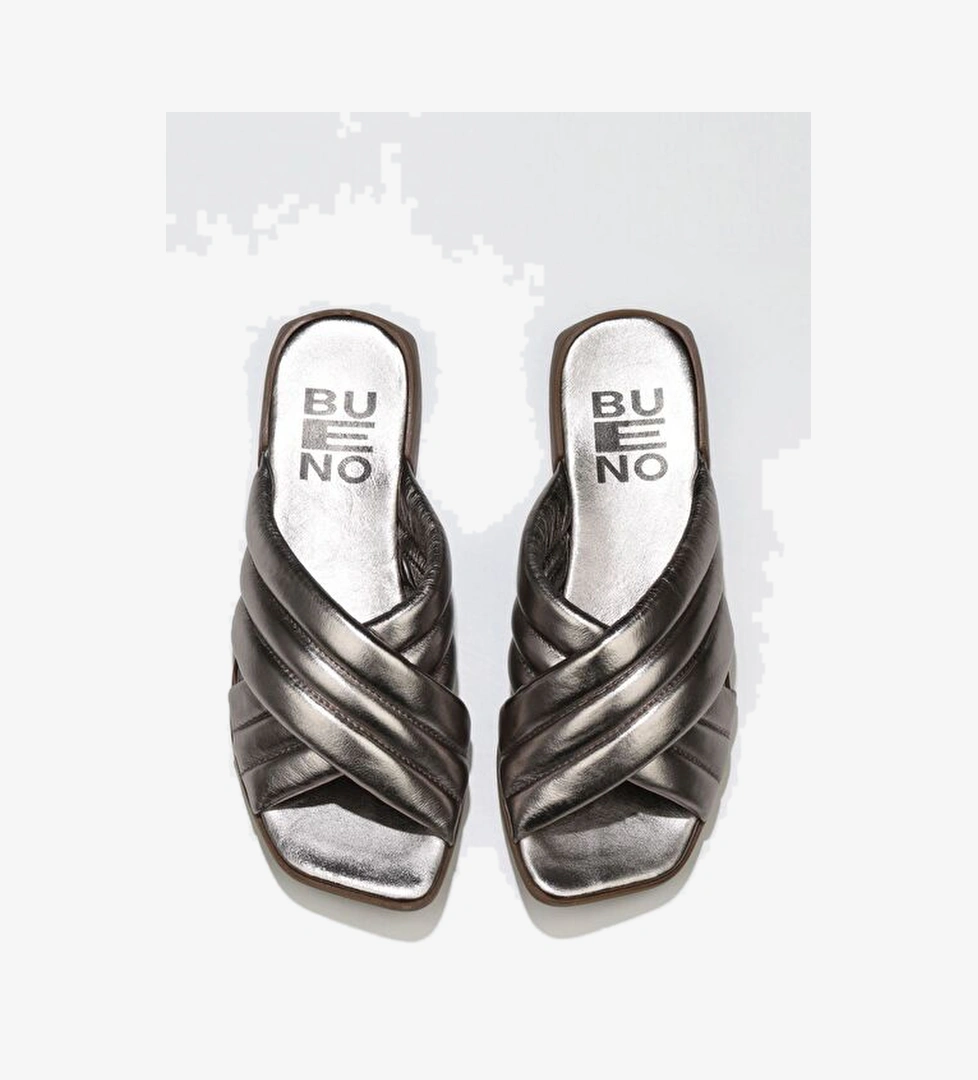 Bueno Shoes Gümüş Parlak Deri Kadın Düz Terlik 01wu1803 - Görsel 1