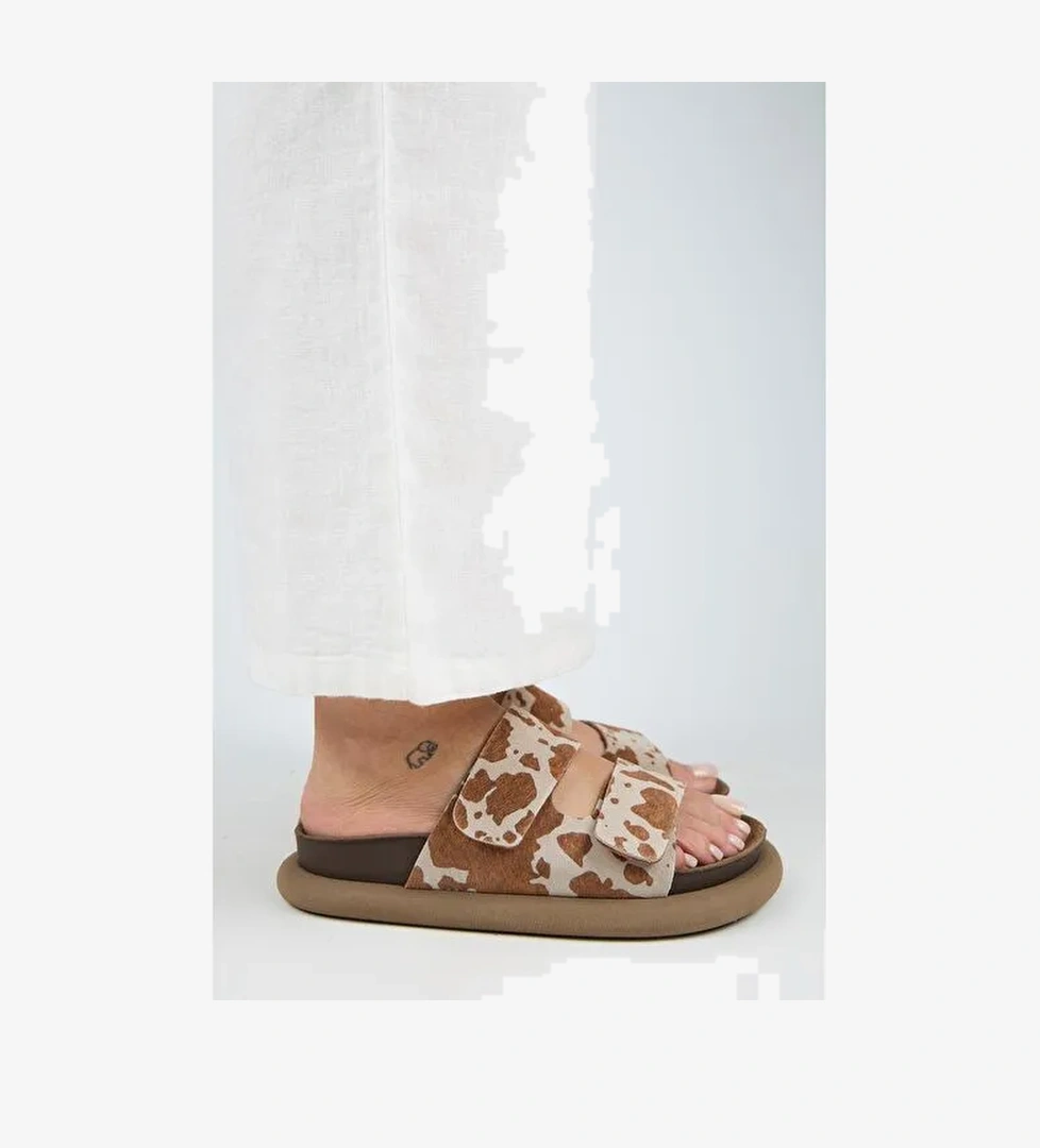 Manijero Nagual Lillo Kadın Hakiki Deri Çift Cırtlı Taba Benekli Terlik - Görsel 1