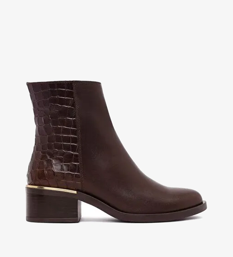 Kadın Kahverengi Fermuarlı Kısa Kalın Topuklu Deri Bot 25WFD360714 - Görsel 1