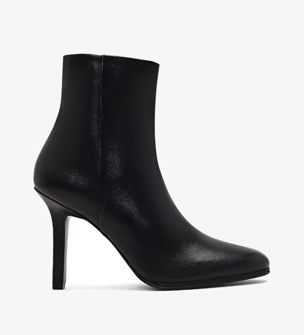 Kadın Siyah Fermuarlı Yüksek İnce Topuklu Deri Bot 25WFD163318 - Görsel 1