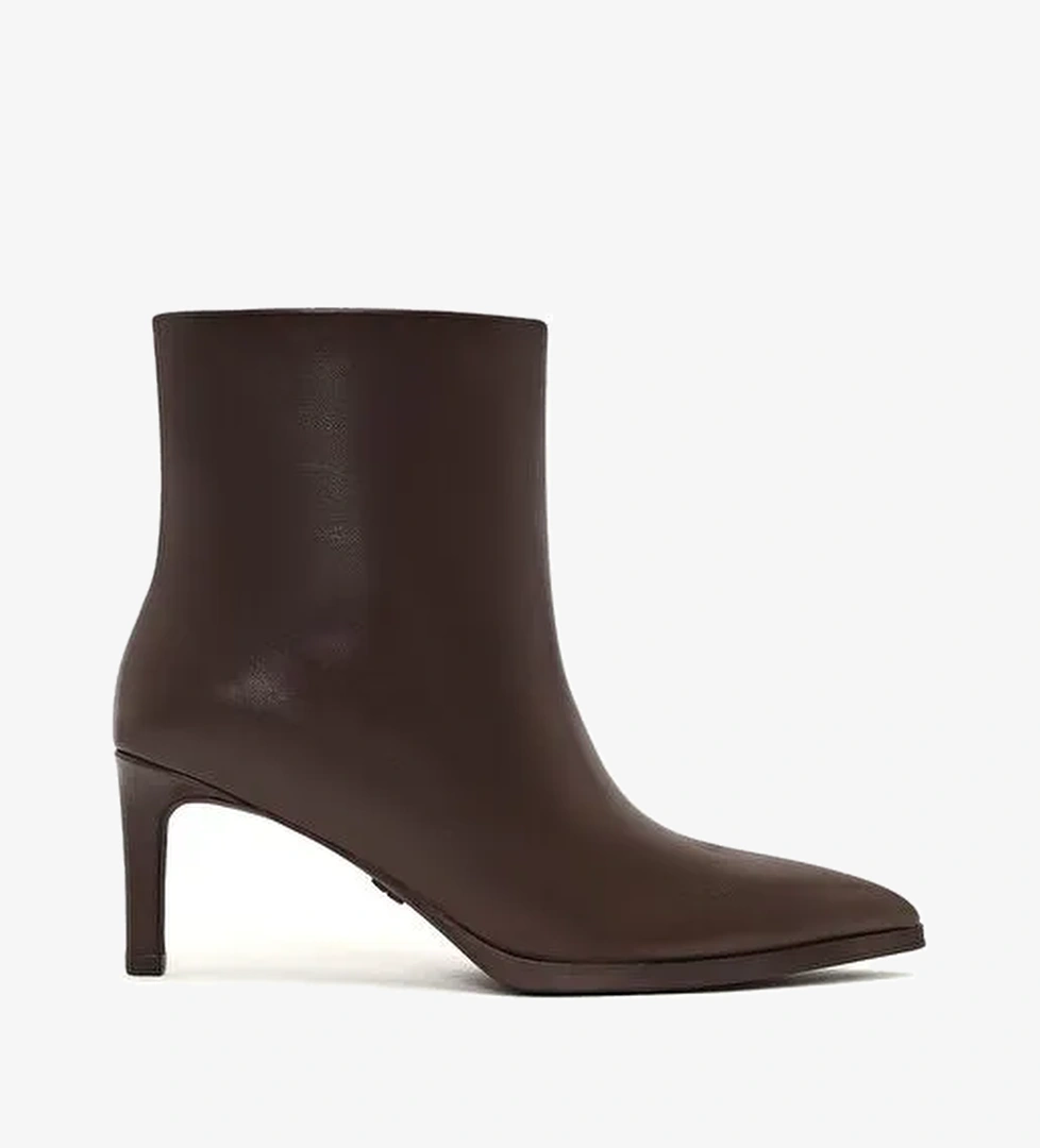 Kadın Kahverengi İnce Topuklu Deri Bot 25WFD491418 - Görsel 1