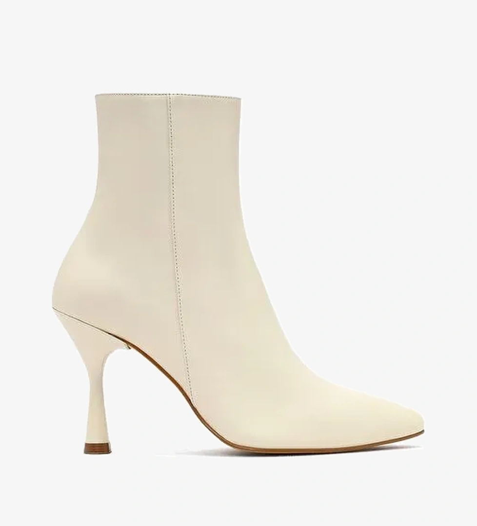 Kadın Krem Fermuarlı İnce Topuklu Deri Bot 25WFD131218 - Görsel 1