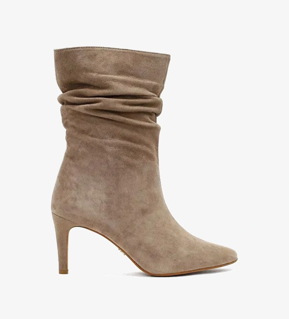 Kadın Bej İnce Topuklu Süet Deri Bot 25AFD160310 - Görsel 1