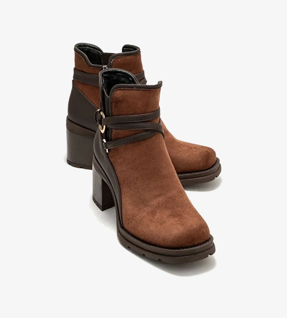 WERN Kahverengi Süet Kemerli Toka Detaylı Kadın Kalın Topuklu Bot - Görsel 1