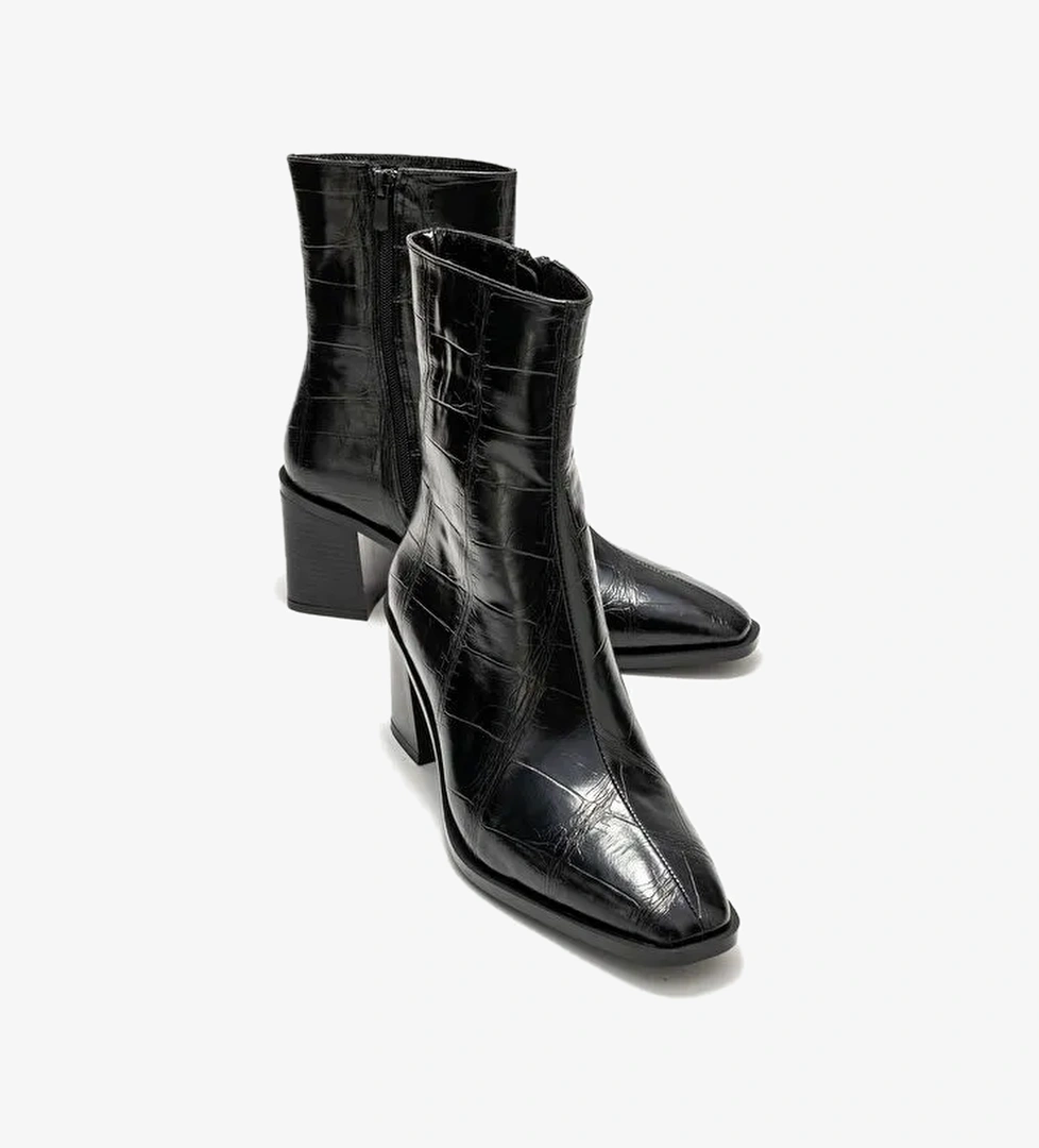 CHARA Siyah Baskı Kadın Kalın Topuklu Bot - Görsel 1