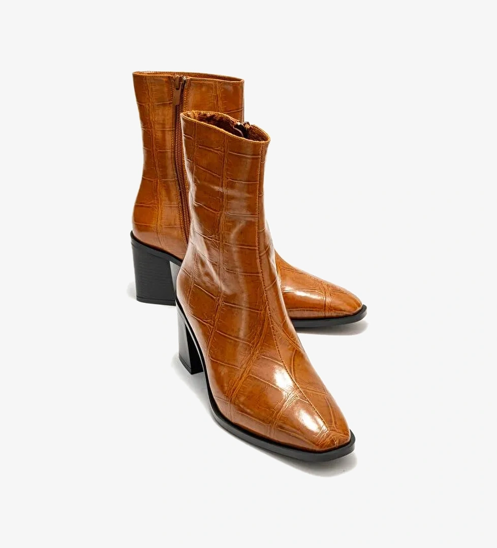 CHARA Taba Baskı Kadın Kalın Topuklu Bot - Görsel 1