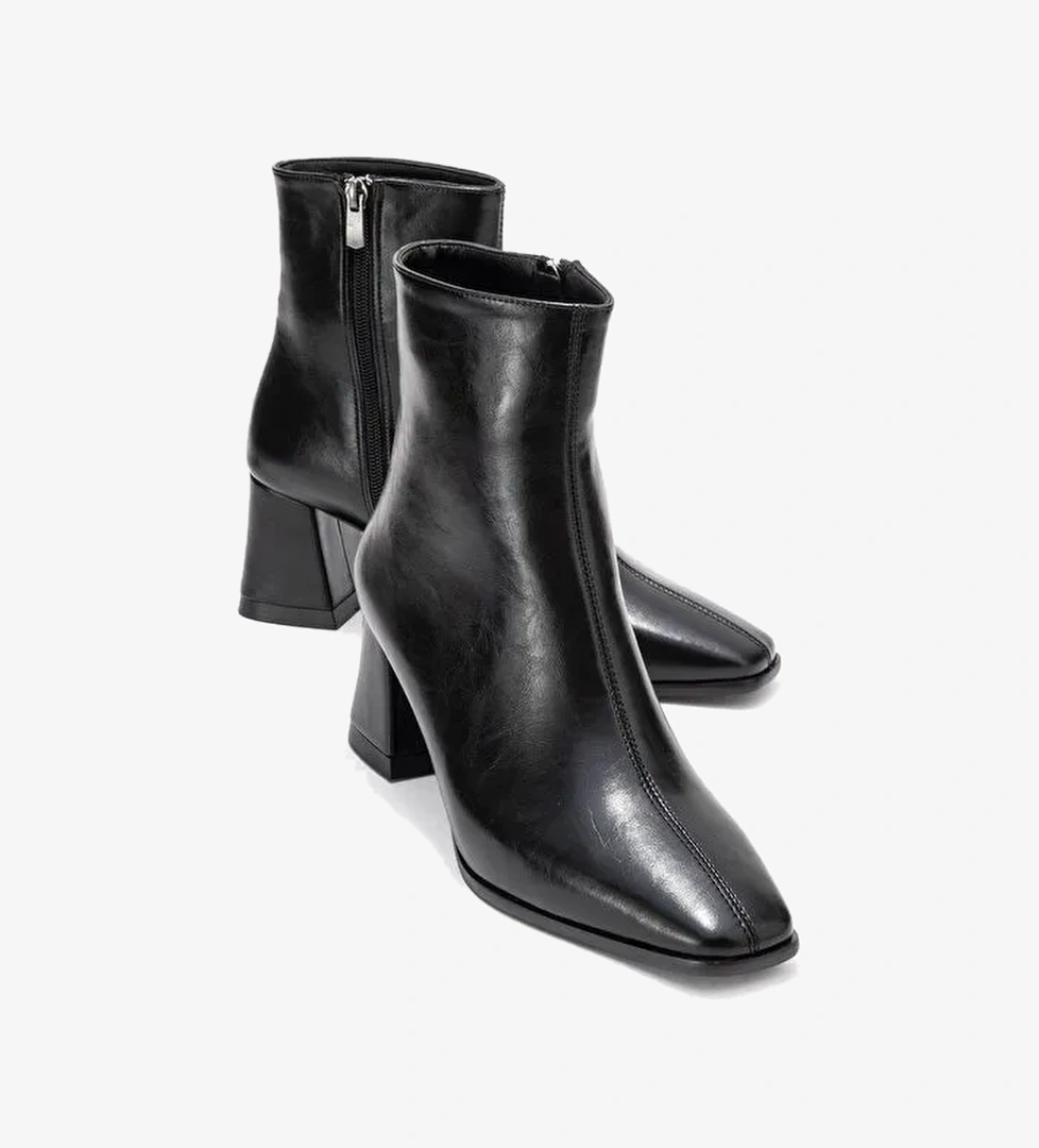 ARVEN Siyah Cilt Kadın Kalın Topuklu Bot - Görsel 1