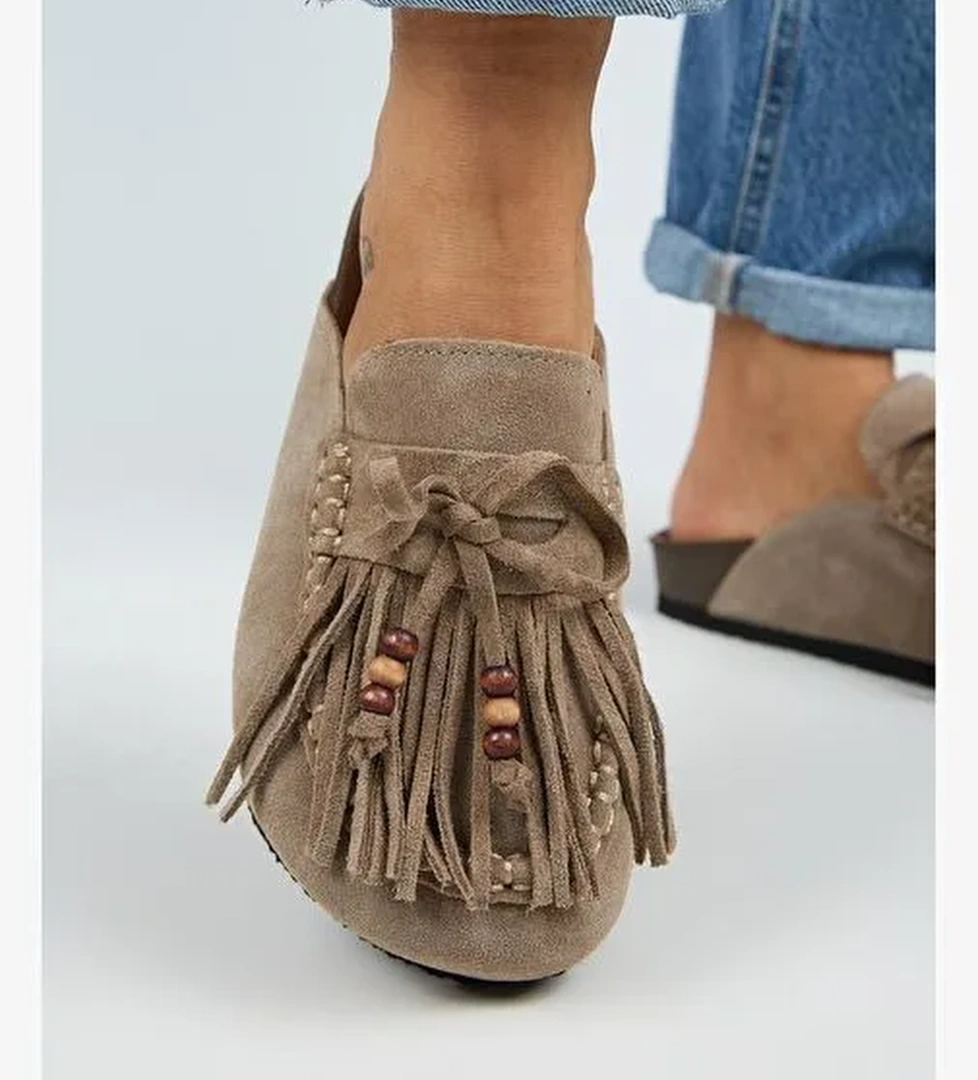 Manijero Malinda Kadın Hakiki Deri Püsküllü Boncuk Detaylı Sabo Vizon Terlik - Görsel 1