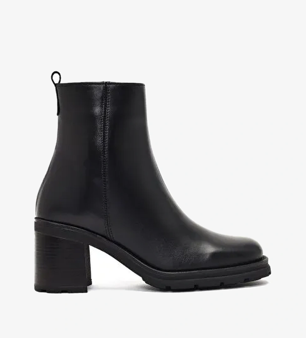 Kadın Siyah Fermuarlı Kalın Topuklu Deri Bot 25WFD188418 - Görsel 1