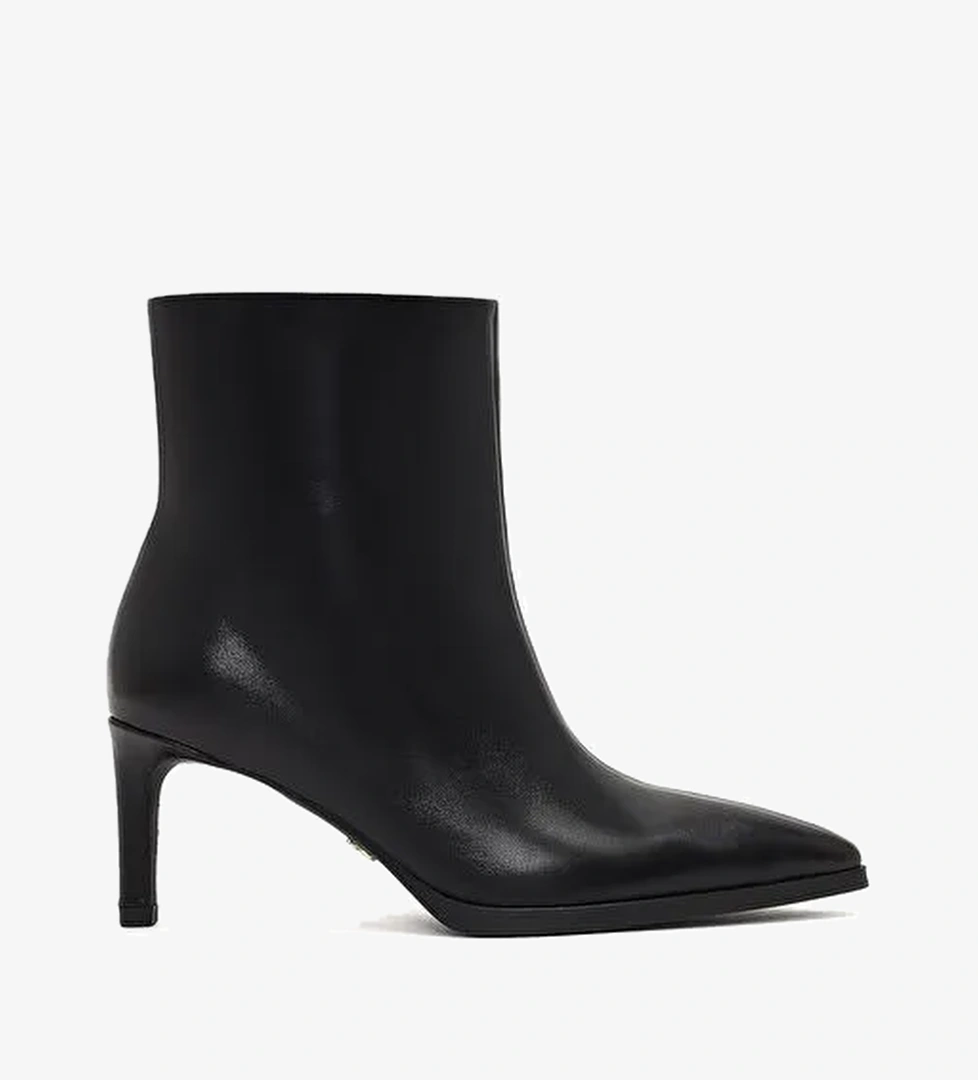 Kadın Siyah İnce Topuklu Deri Bot 25WFD491418 - Görsel 1