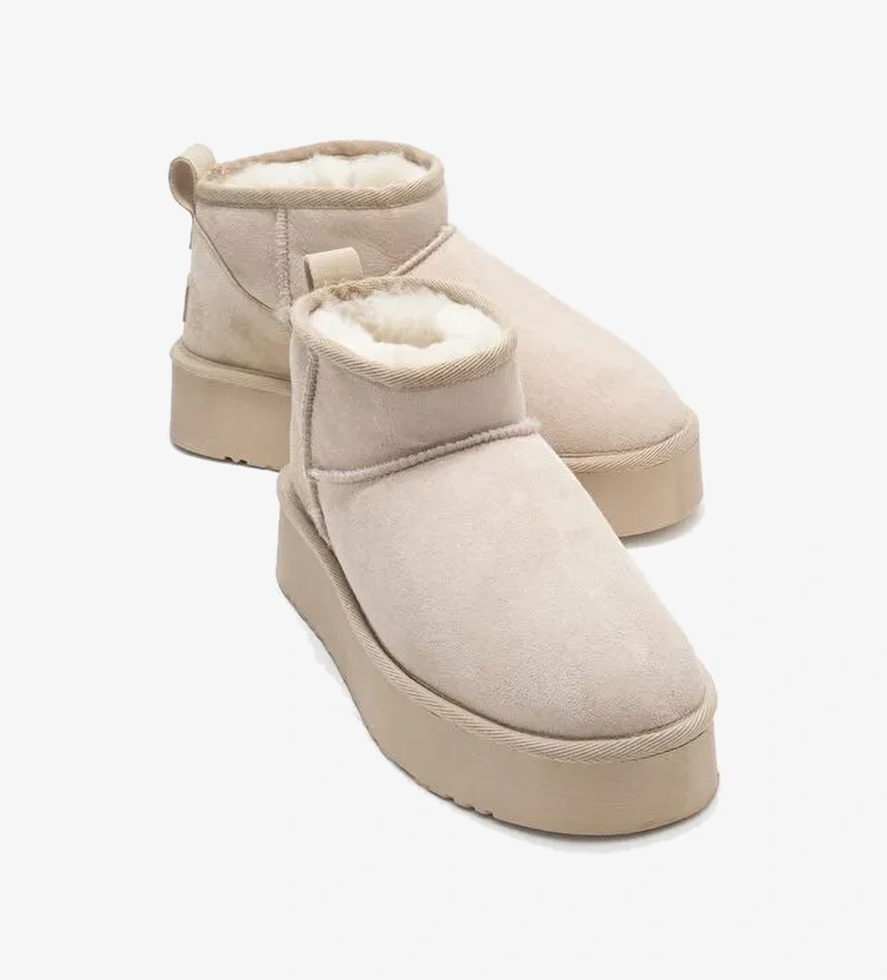 VEYRA Bej Süet Hakiki Deri Kürklü Platform Tabanlı Kadın Mini Bot - Görsel 1