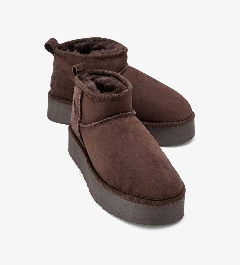 VEYRA Kahverengi Süet Hakiki Deri Kürklü Platform Tabanlı Kadın Mini Bot - Görsel 1