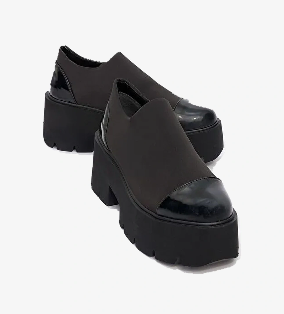 GRENA Siyah Rugan Scuba Kadın Kalın Tabanlı Günlük Ayakkabı - Görsel 1