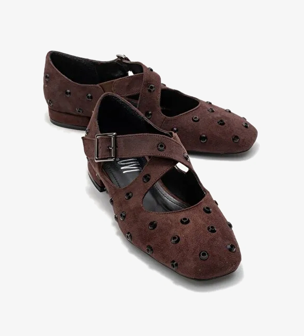 ADDISON Kahverengi Süet Taşlı Çapraz Bantlı Kadın Babet Ayakkabı - Görsel 1