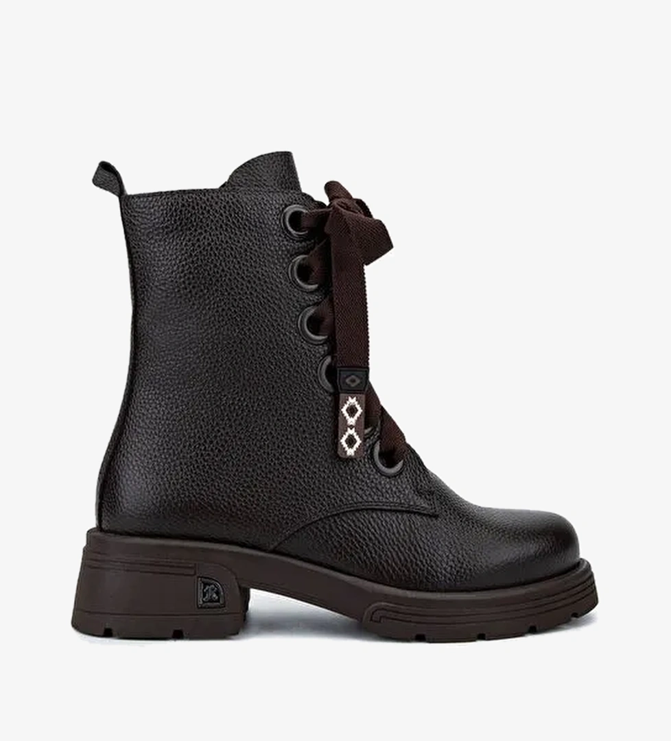 Tamer Tanca Kadın Hakiki Deri Kahverengi Floter Klasik Bot - Görsel 1