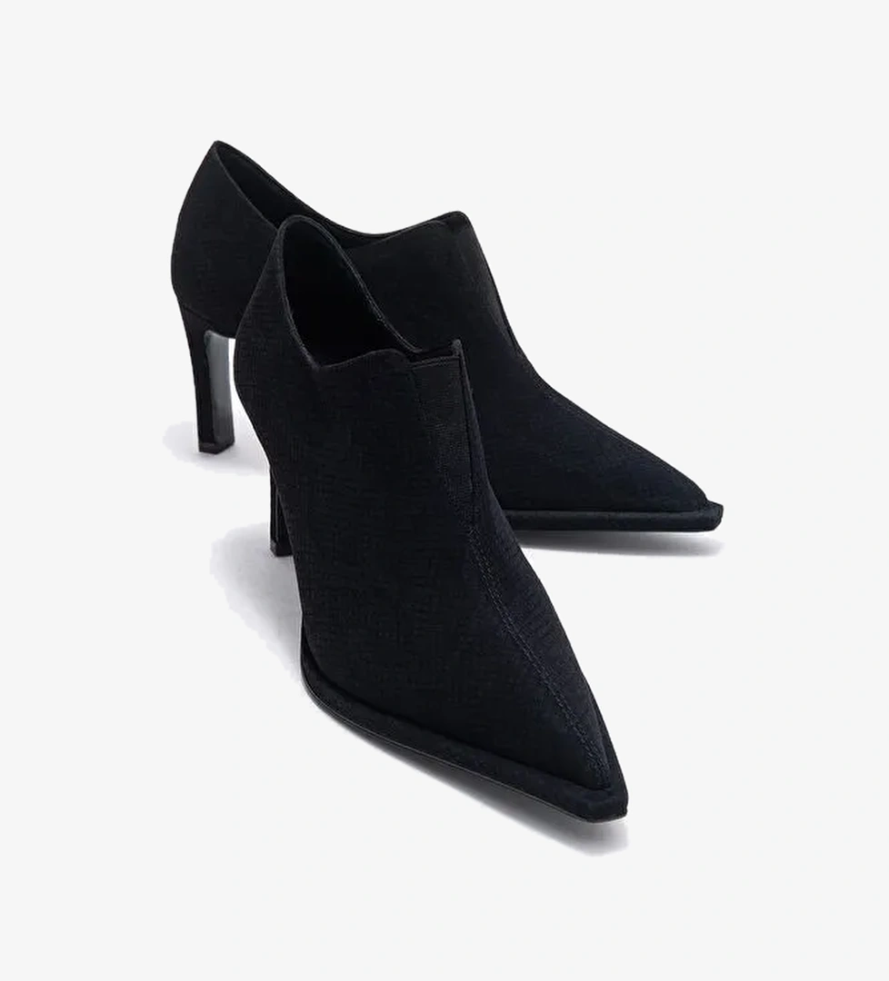 ALYA Siyah Desenli Lastikli Kadın Bilekte Topuklu Ayakkabı - Görsel 1