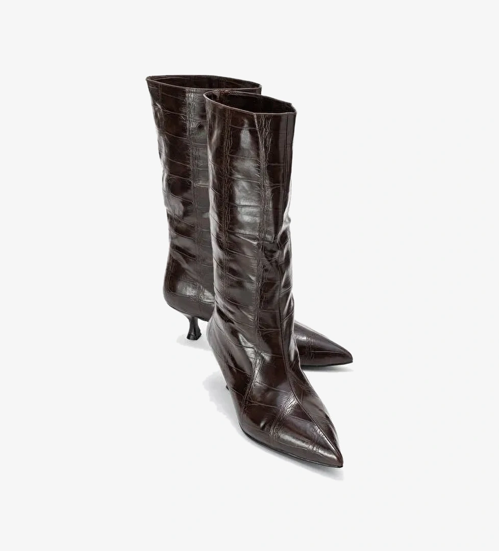 CROW Kahverengi Baskı Sivri Burunlu Kadın Topuklu Kısa Çizme - Görsel 1