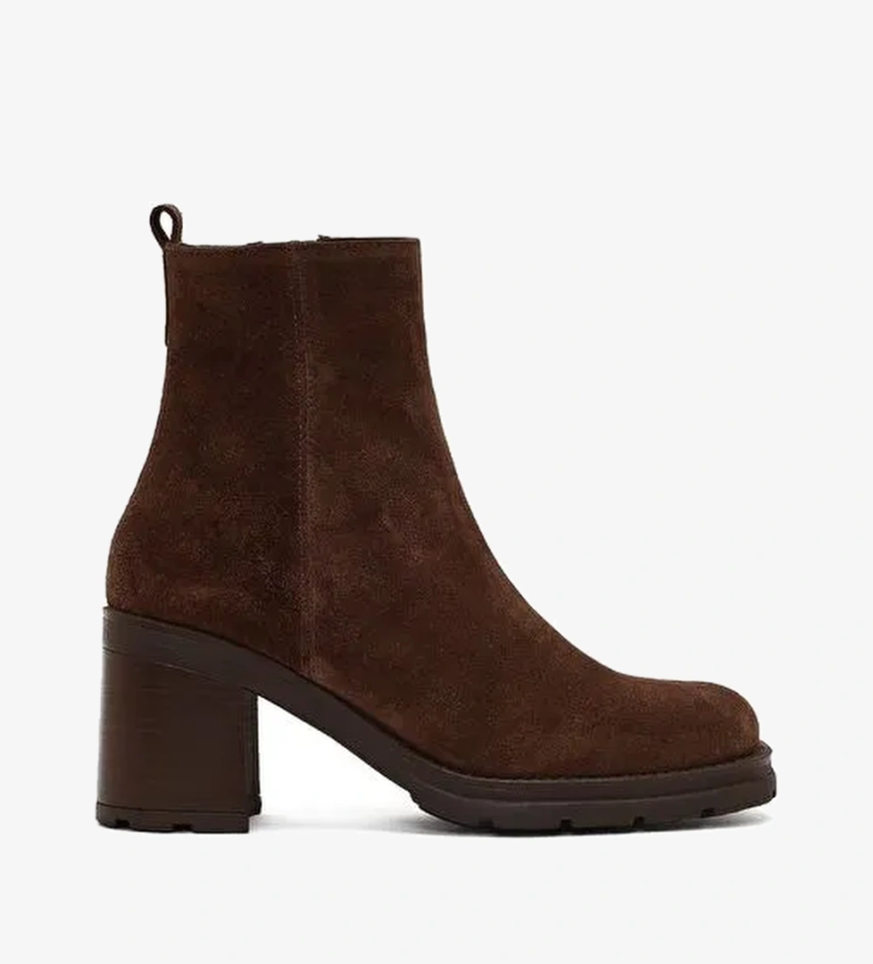 Kadın Kahverengi Fermuarlı Kalın Topuklu Süet Deri Bot 25WFD188410 - Görsel 1