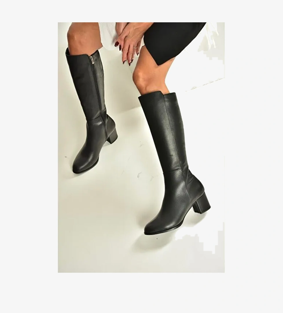 V468213103 Siyah Hakiki Deri Kalın Topuklu Kadın Çizme - Görsel 1