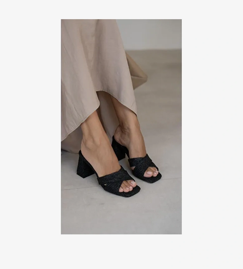 Betis Siyah Hasır Topuklu Ayakkabı - Görsel 1