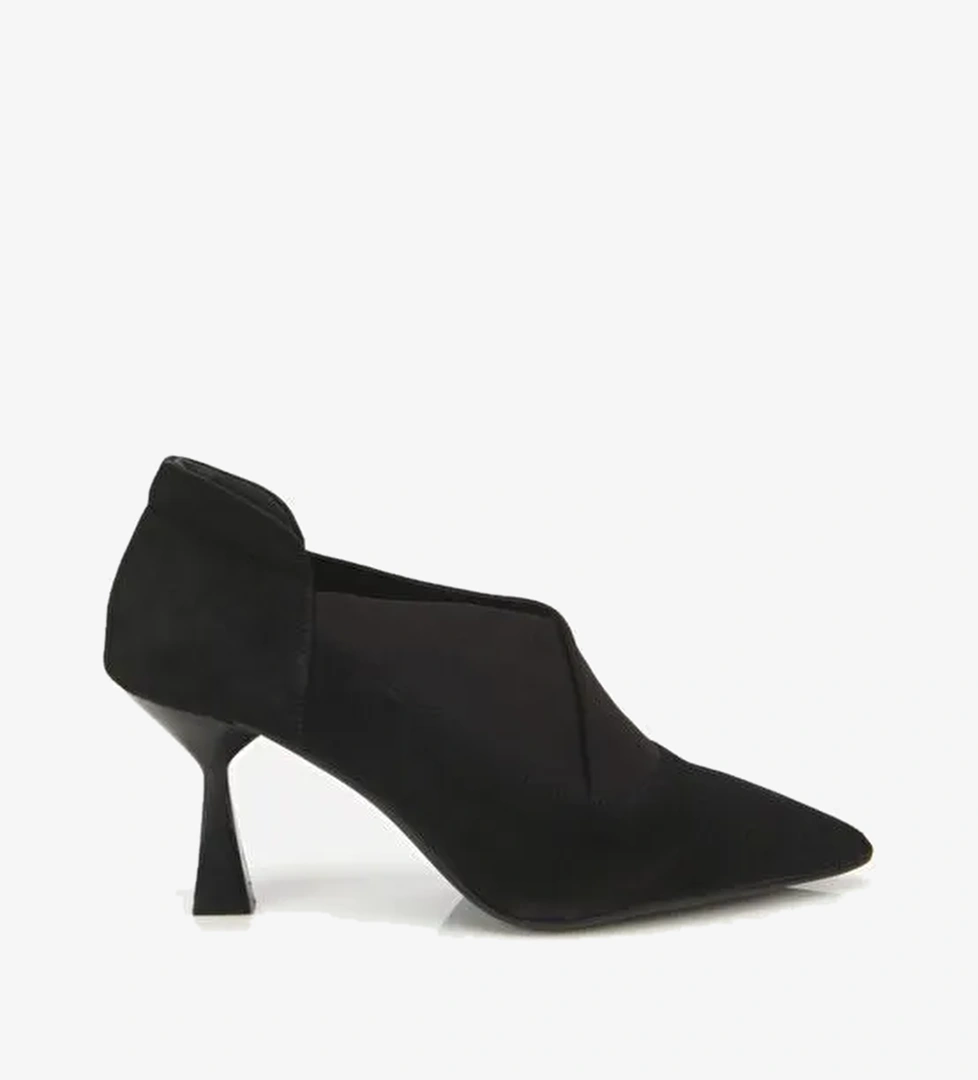 Kadın Süet Deri Streç Detaylı İnce Topuklu Stiletto 01AYH315480A100 - Görsel 1