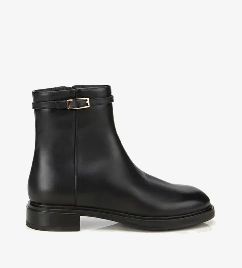 Kadın Deri Siyah Tokalı Düz Bot 01BOH313420A100 - Görsel 1