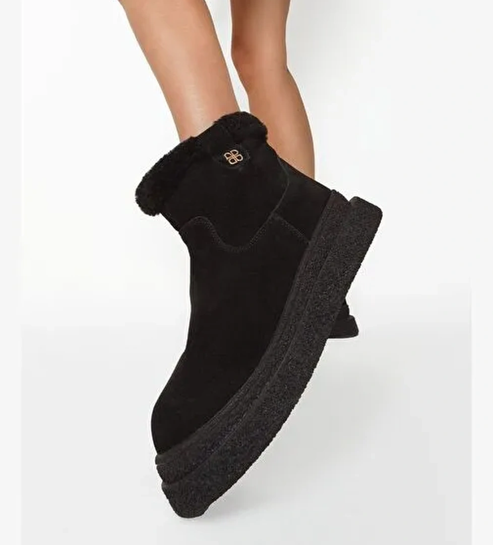 Kadın Siyah Fermuarlı Kalın Tabanlı Süet Deri Teddy Bot 25WFD492510 - Görsel 1