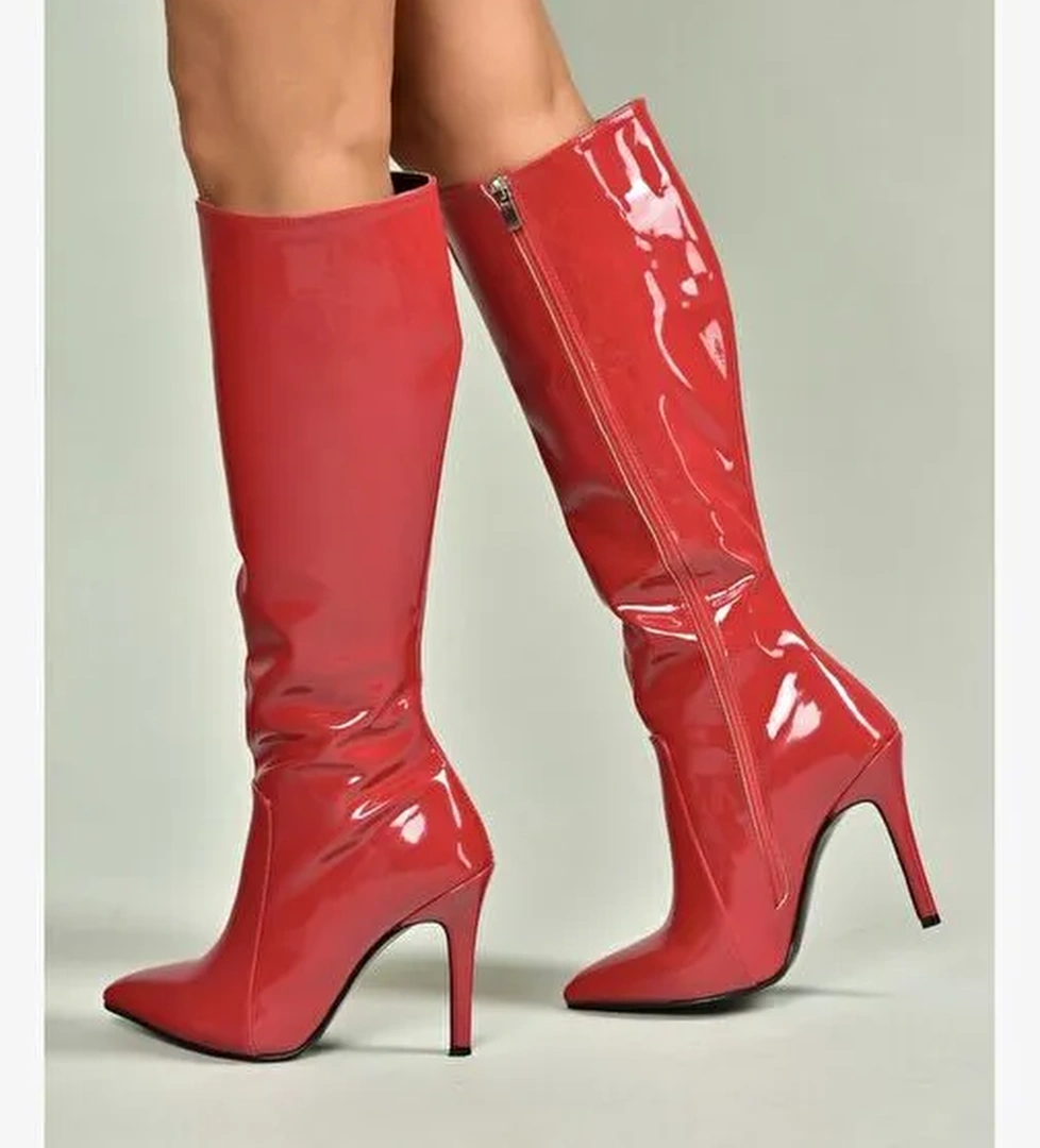 N372530108 Kırmızı Rugan İnce Topuklu Kadın Çizme - Görsel 1