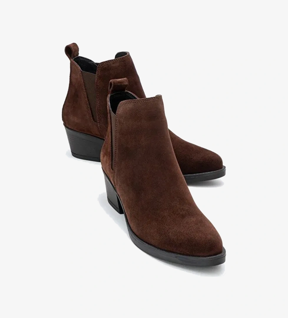 DOVENA Kahverengi Süet Hakiki Deri Lastikli Kadın Topuklu Bot - Görsel 1