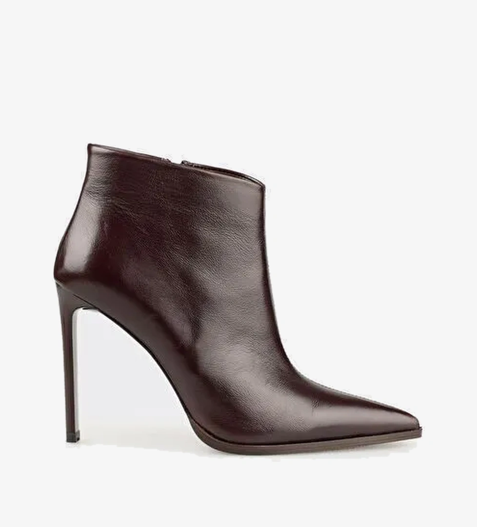 Kahve Deri Kadın Klasik Bot - Görsel 1