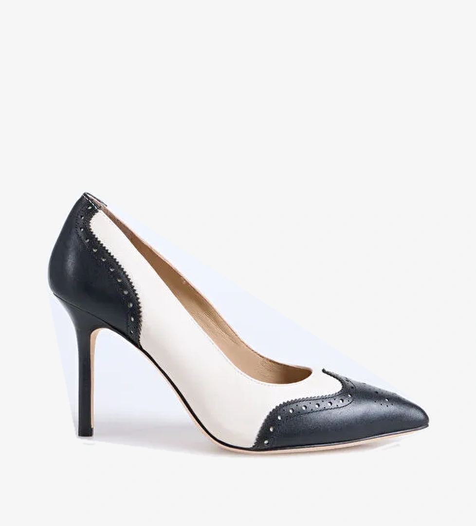 Lauren Ralph Lauren Lauren Ralph Lauren Beyaz Kadın Deri Topuklu Ayakkabı 802966870001 model görseli