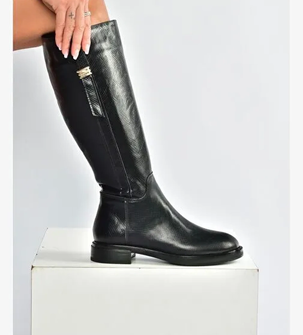 V973000807 Siyah Yılan Baskı Klasik Kadın Çizme - Görsel 1