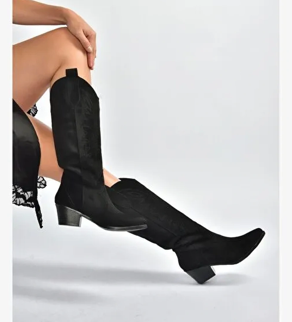 V820356002 Siyah Süet Kalın Topuklu Kadın Çizme - Görsel 1