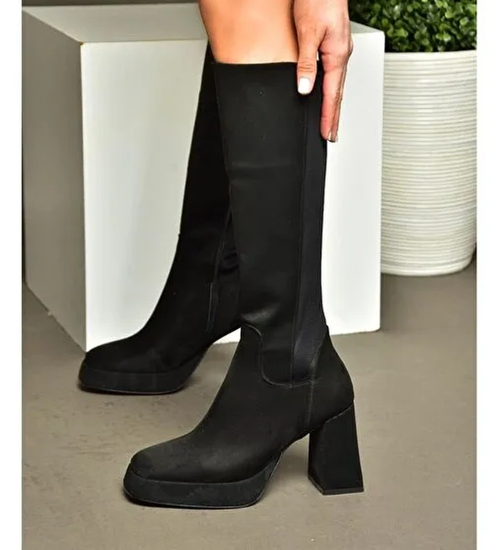 R282230302 Siyah Süet Platform Kalın Topuklu Arkası Lastikli Kadın Çizme - Görsel 1